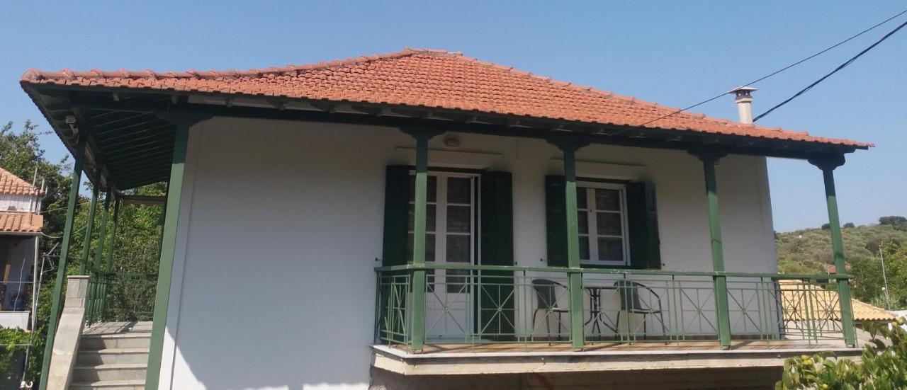 Anesis Villa Asprogerakata Luaran gambar